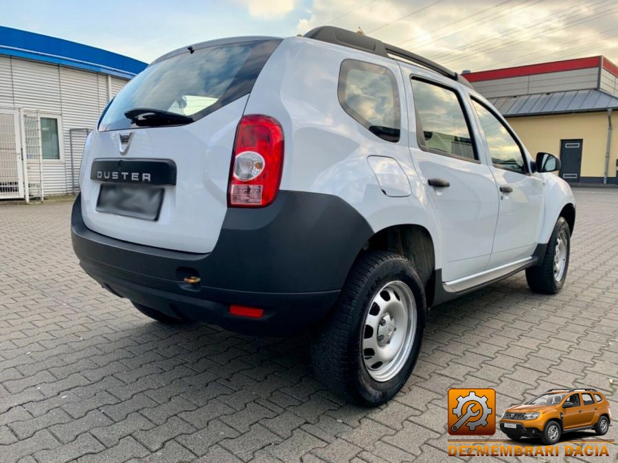 Ansamblu stergatoare dacia duster 2012