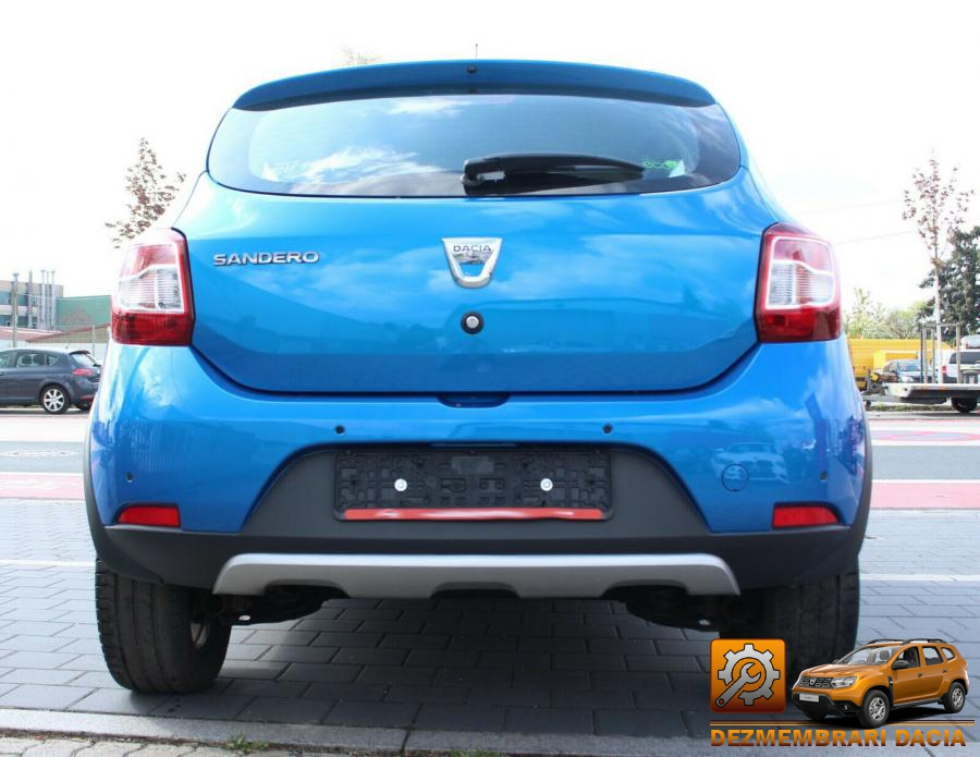 Balamale hayon dacia sandero stepway 2015